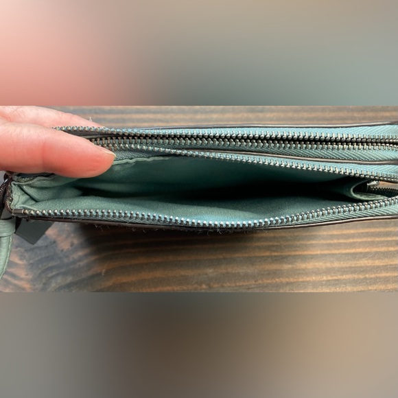 COACH double corner zip wristlet, gray - Picture 2 of 9